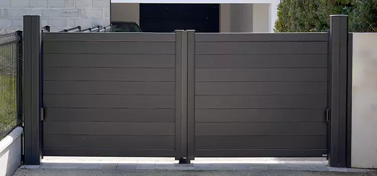 Common Residential Gate Issues We Resolve in Sainte-Julie, QC