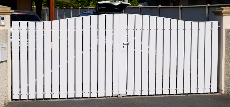 Why Choose Us for Residential Gate Repair in Sainte-Julie, QC?