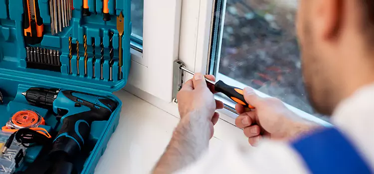 Sliding Glass Door Track Repair in Sainte-Julie, QC